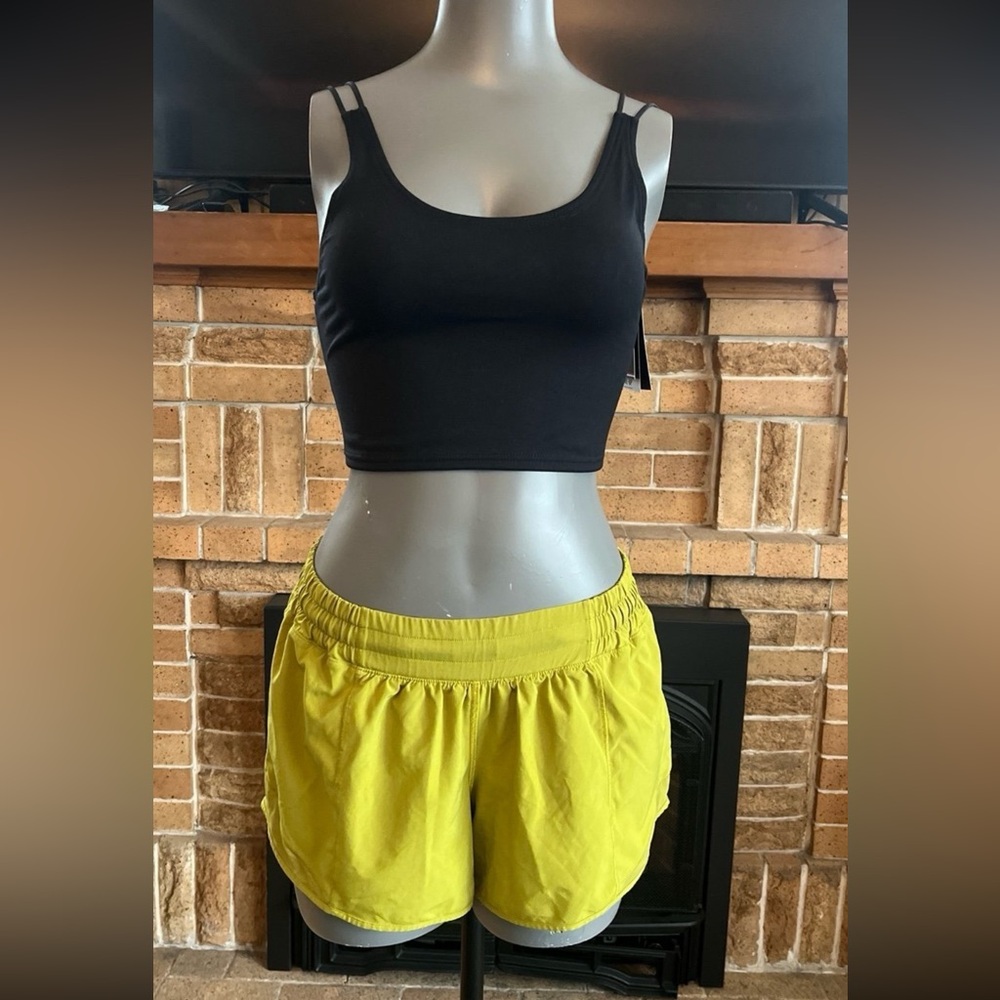 Lululemon shorts size 8 Tall